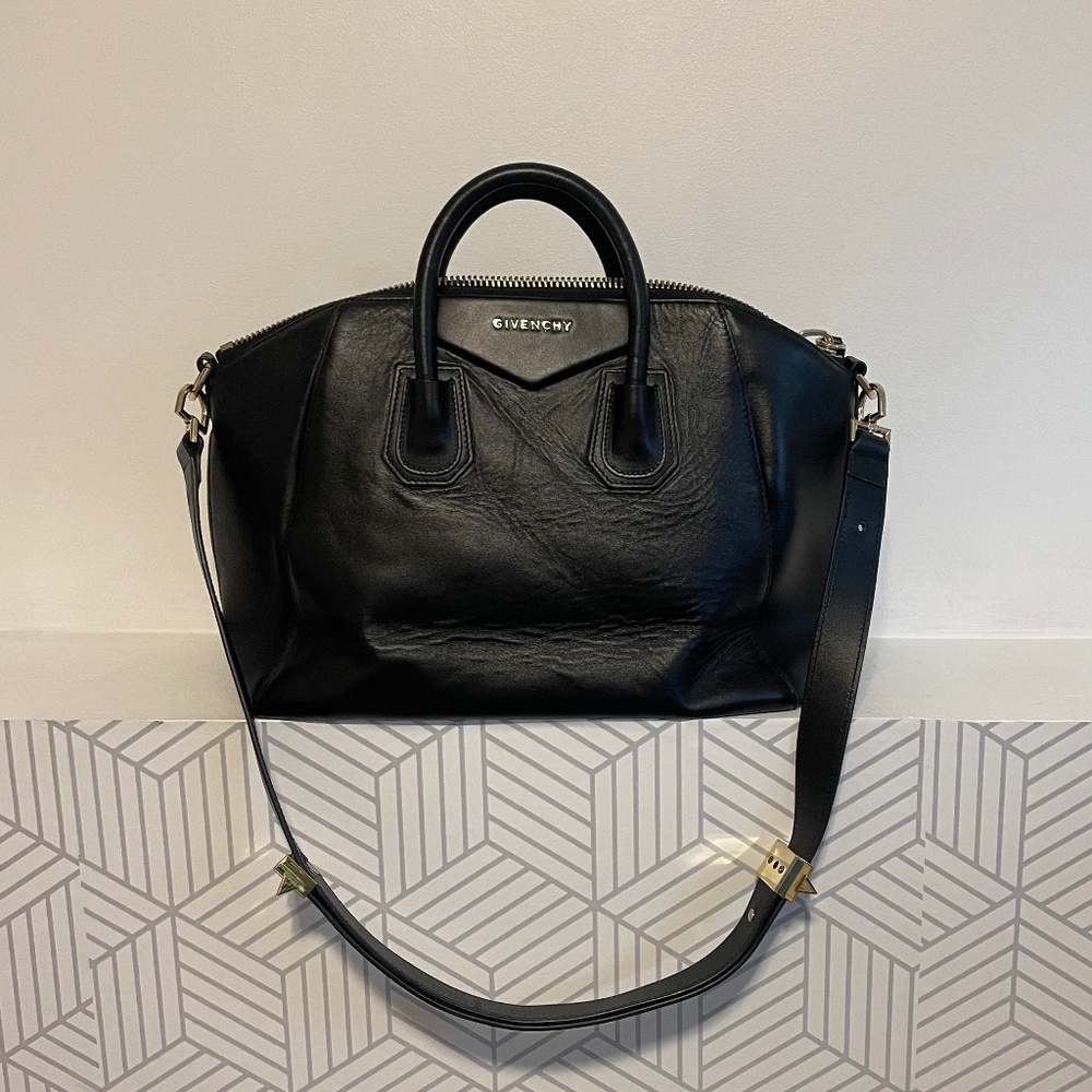 Black Leather Tote Bag with Crossbody Strap